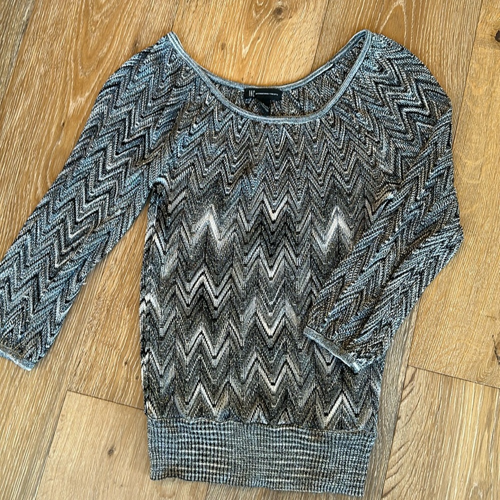 I•N•C international concept/ shimmery black, silver top. Size Small